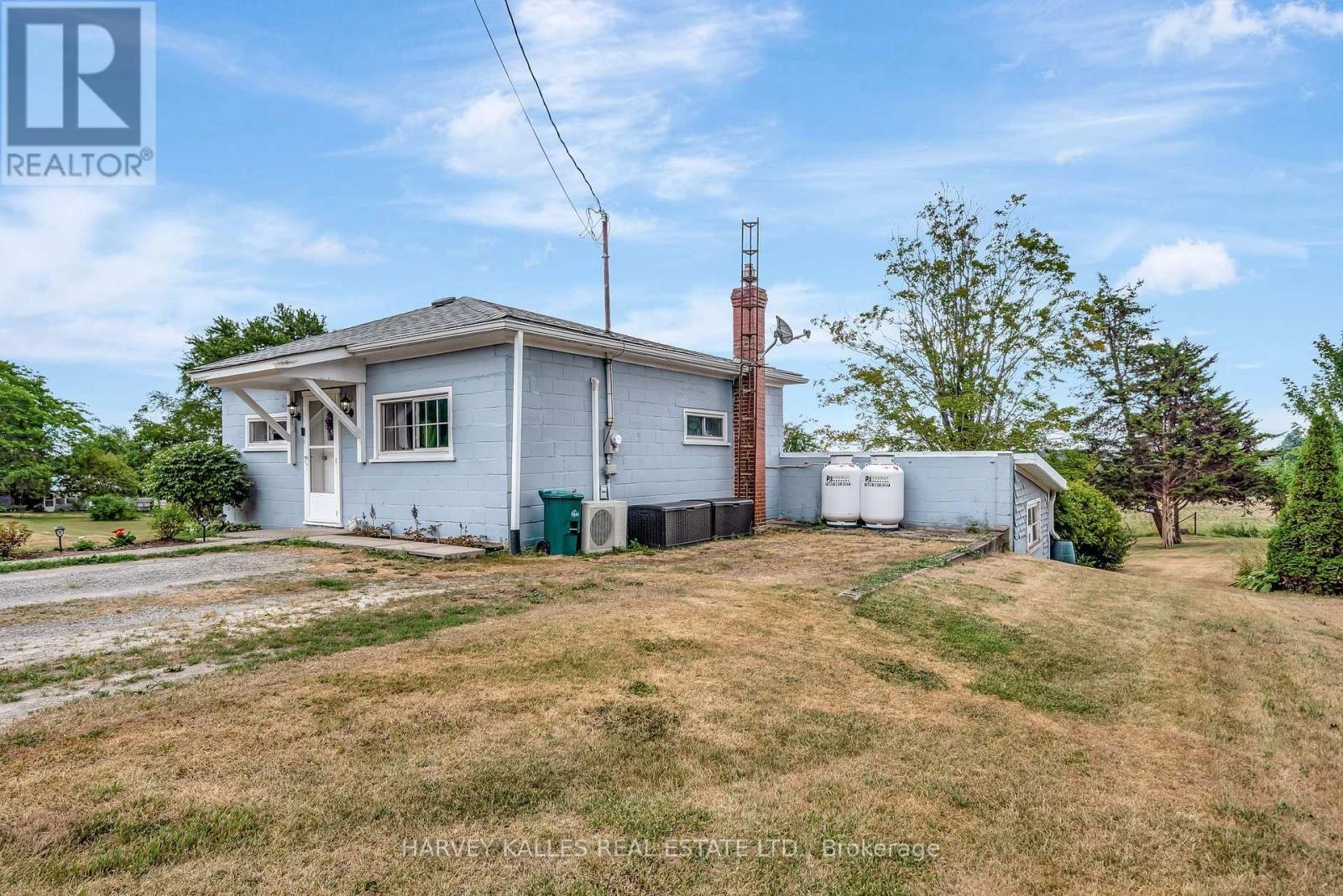 13997 Loyalist Parkway, Prince Edward County, Ontario  K0K 2T0 - Photo 2 - X12314089
