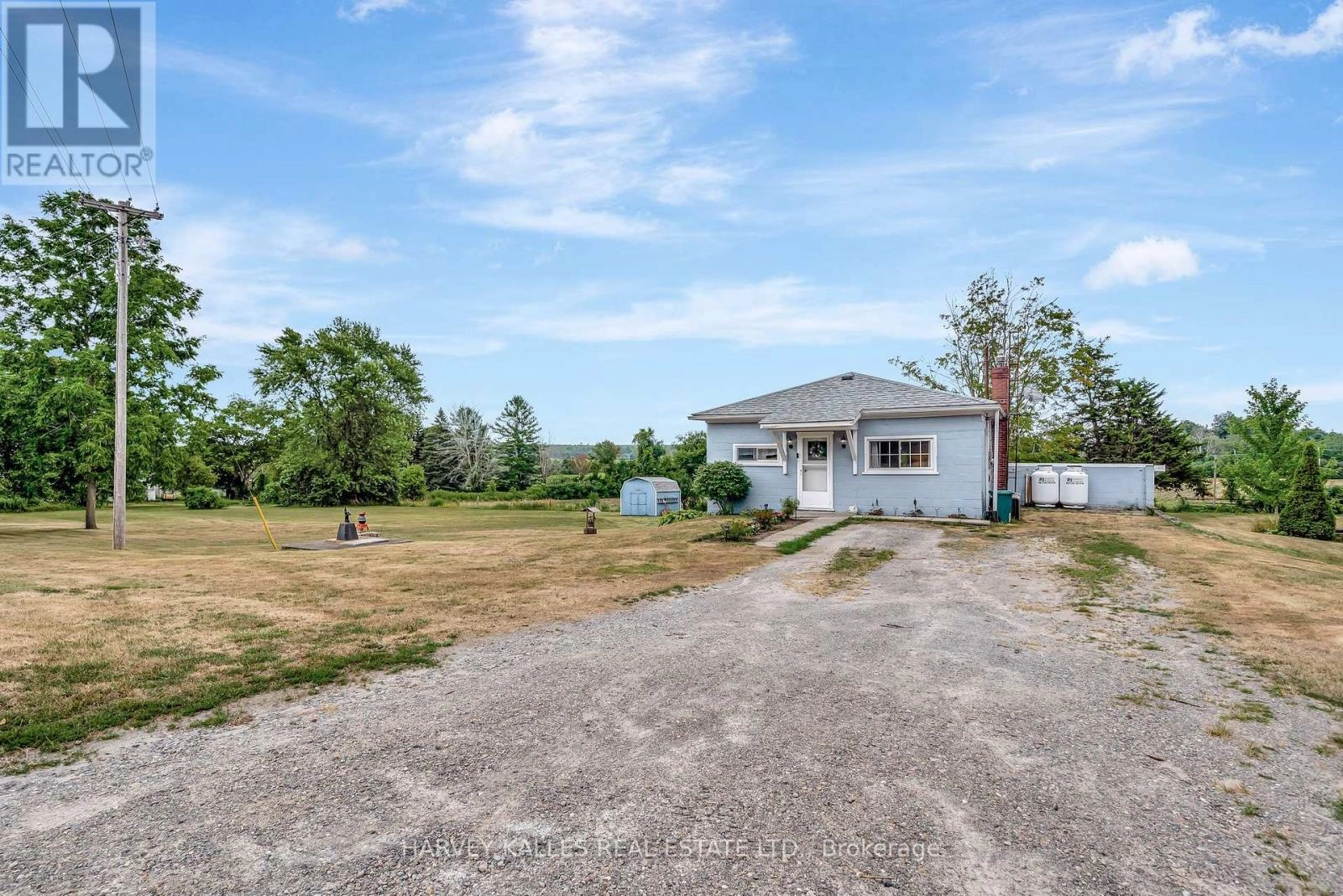 13997 Loyalist Parkway, Prince Edward County, Ontario  K0K 2T0 - Photo 3 - X12314089