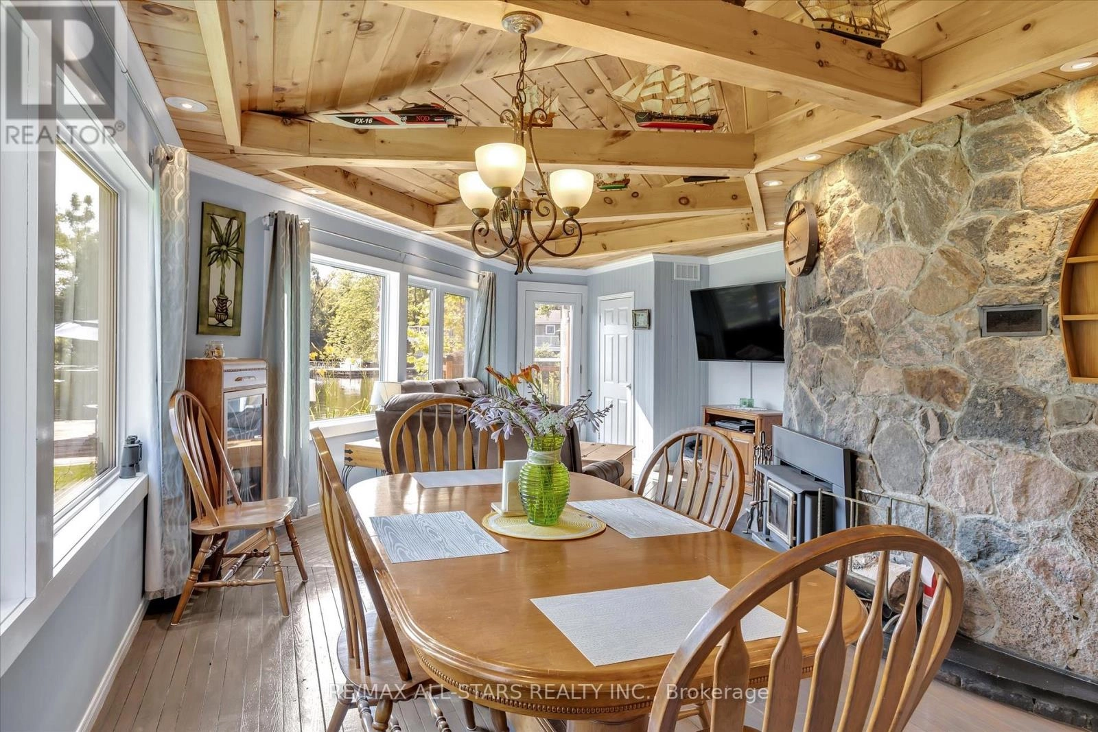 2 Sackitt Road, Kawartha Lakes, Ontario K0M 1N0 - Photo 15 - X12314503