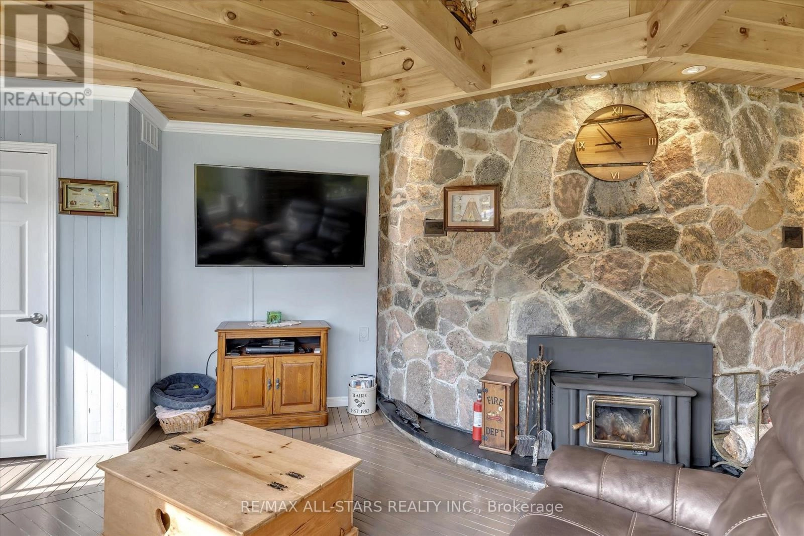 2 Sackitt Road, Kawartha Lakes, Ontario K0M 1N0 - Photo 19 - X12314503