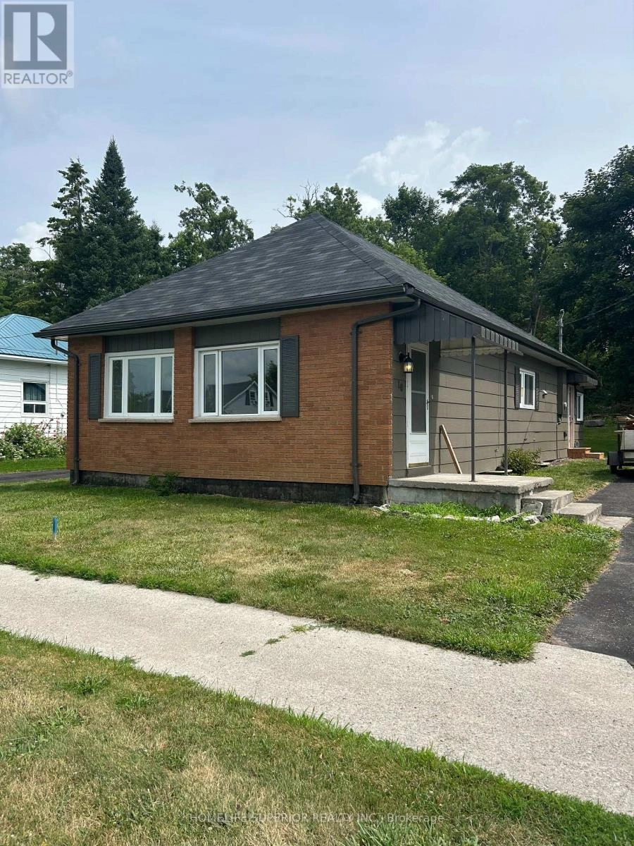 10 Main Street N, Marmora And Lake, Ontario  K0K 2M0 - Photo 1 - X12314595