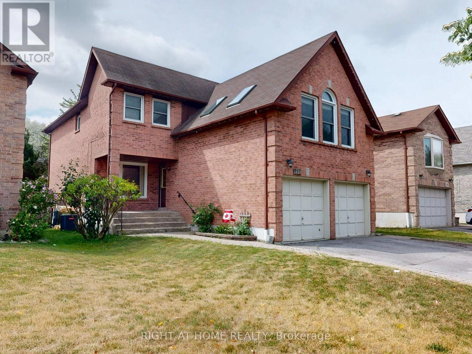 212 Delaney Drive, Ajax, Ontario  L1T 2B4 - Photo 2 - E12315131