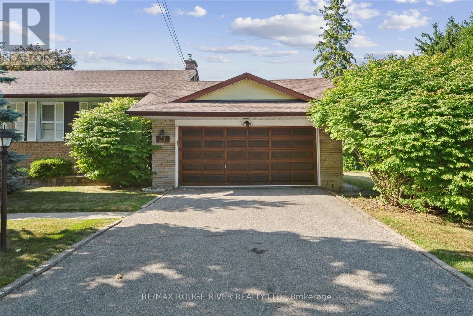 71 Cedar Brae Boulevard, Toronto, Ontario  M1J 2K7 - Photo 2 - E12315239