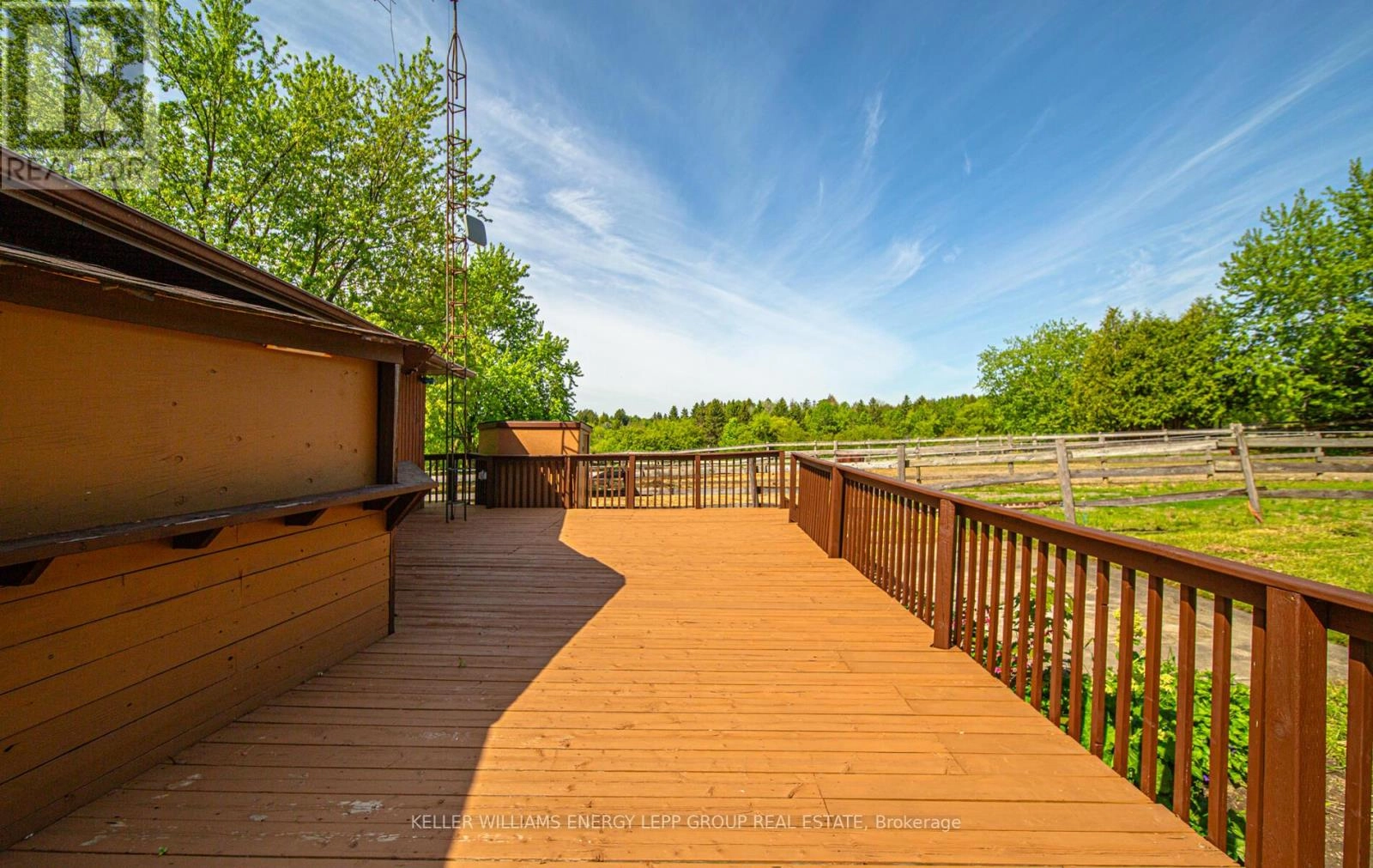 9770 Garrard Road, Whitby, Ontario  L9L 1B3 - Photo 2 - E12311104