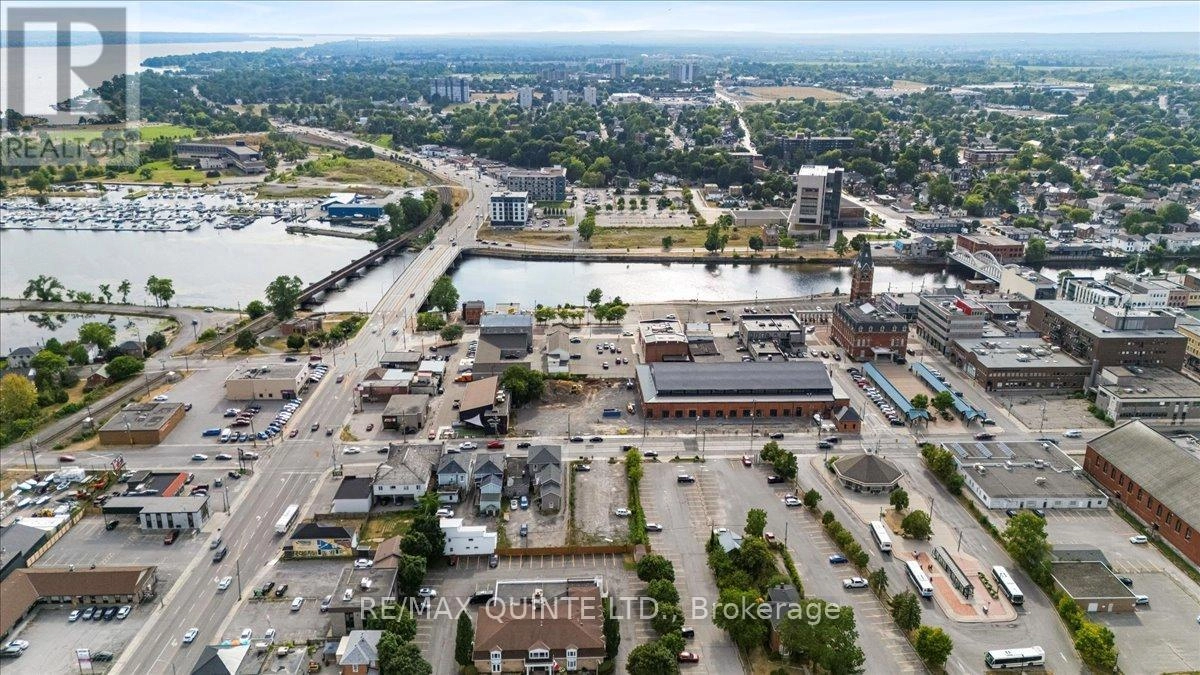 155 Pinnacle Street, Belleville, Ontario  K8N 3A5 - Photo 3 - X12316426