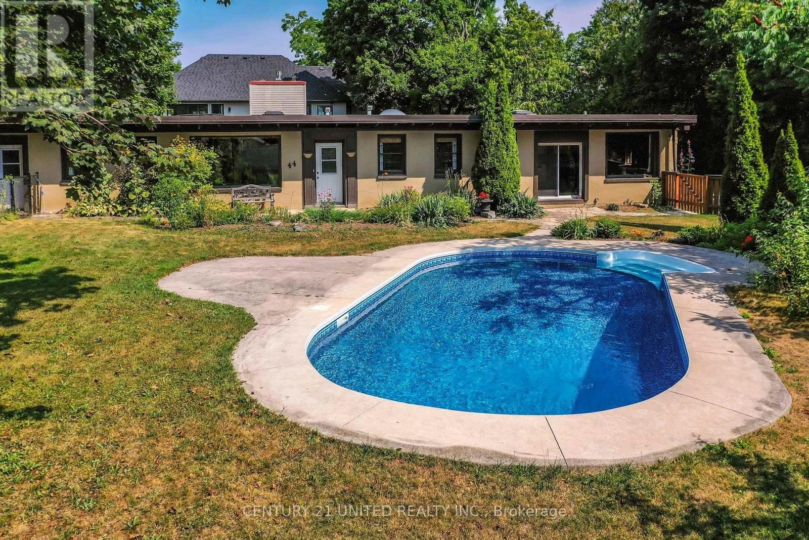 44 Moorecraig Road, Peterborough West, Ontario  K9J 6V7 - Photo 1 - X12247036