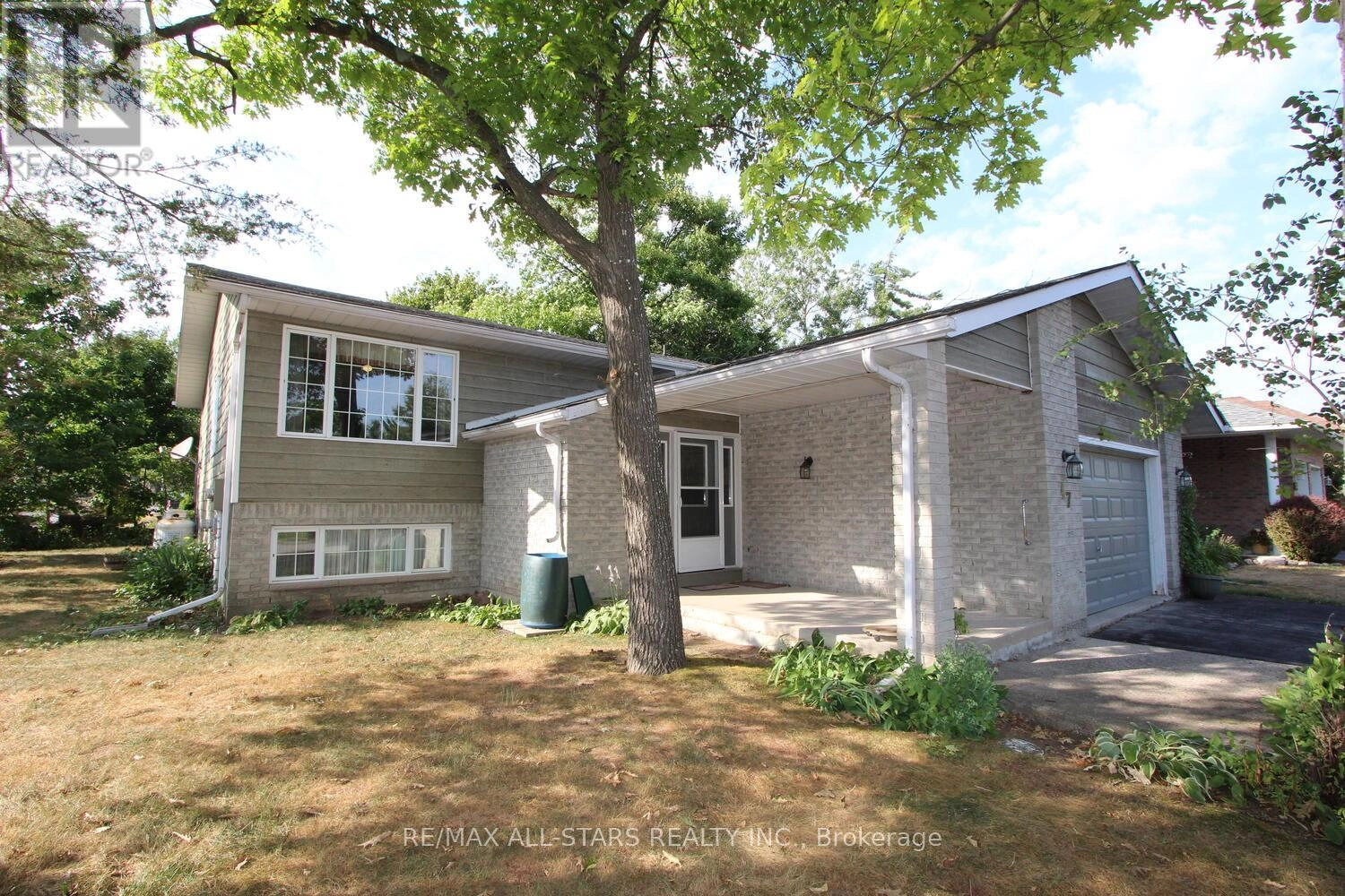 47 Cedartree Lane, Kawartha Lakes, Ontario  K0M 1A0 - Photo 1 - X12316826