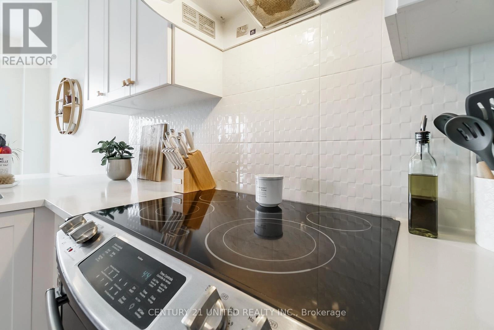 23 Veterans Road, Otonabee-South Monaghan, Ontario K9J 0K2 - Photo 18 - X12316979