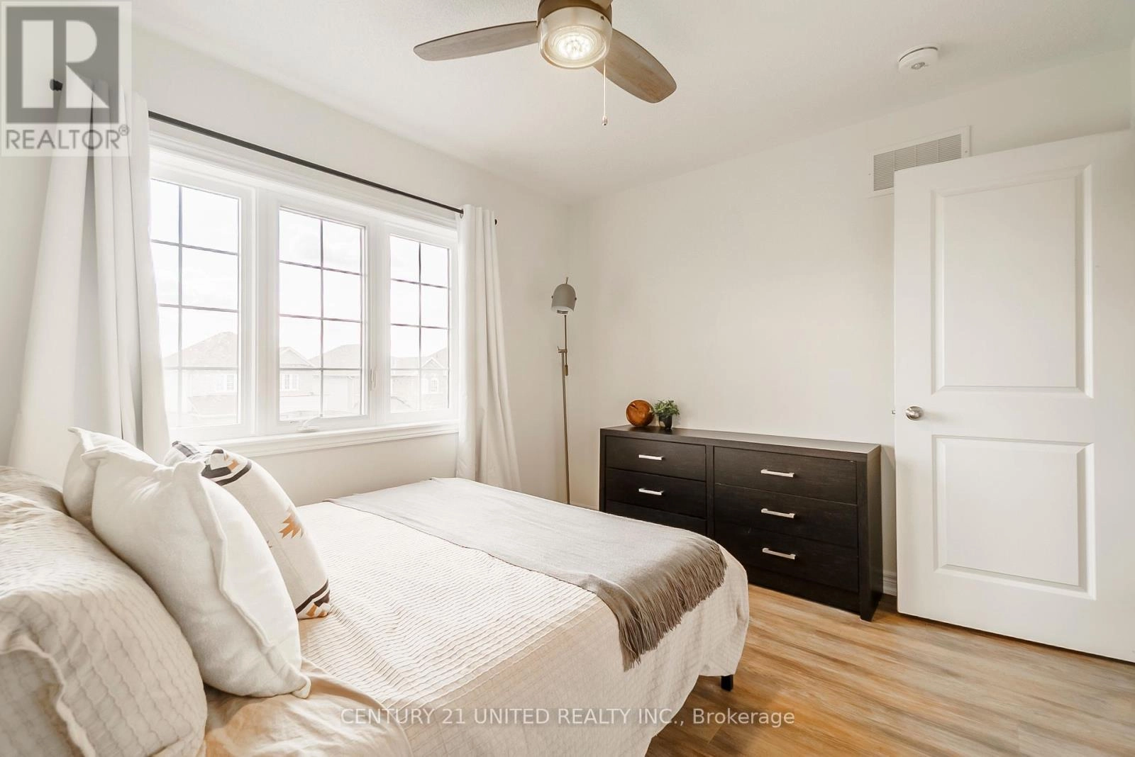 23 Veterans Road, Otonabee-South Monaghan, Ontario K9J 0K2 - Photo 36 - X12316979