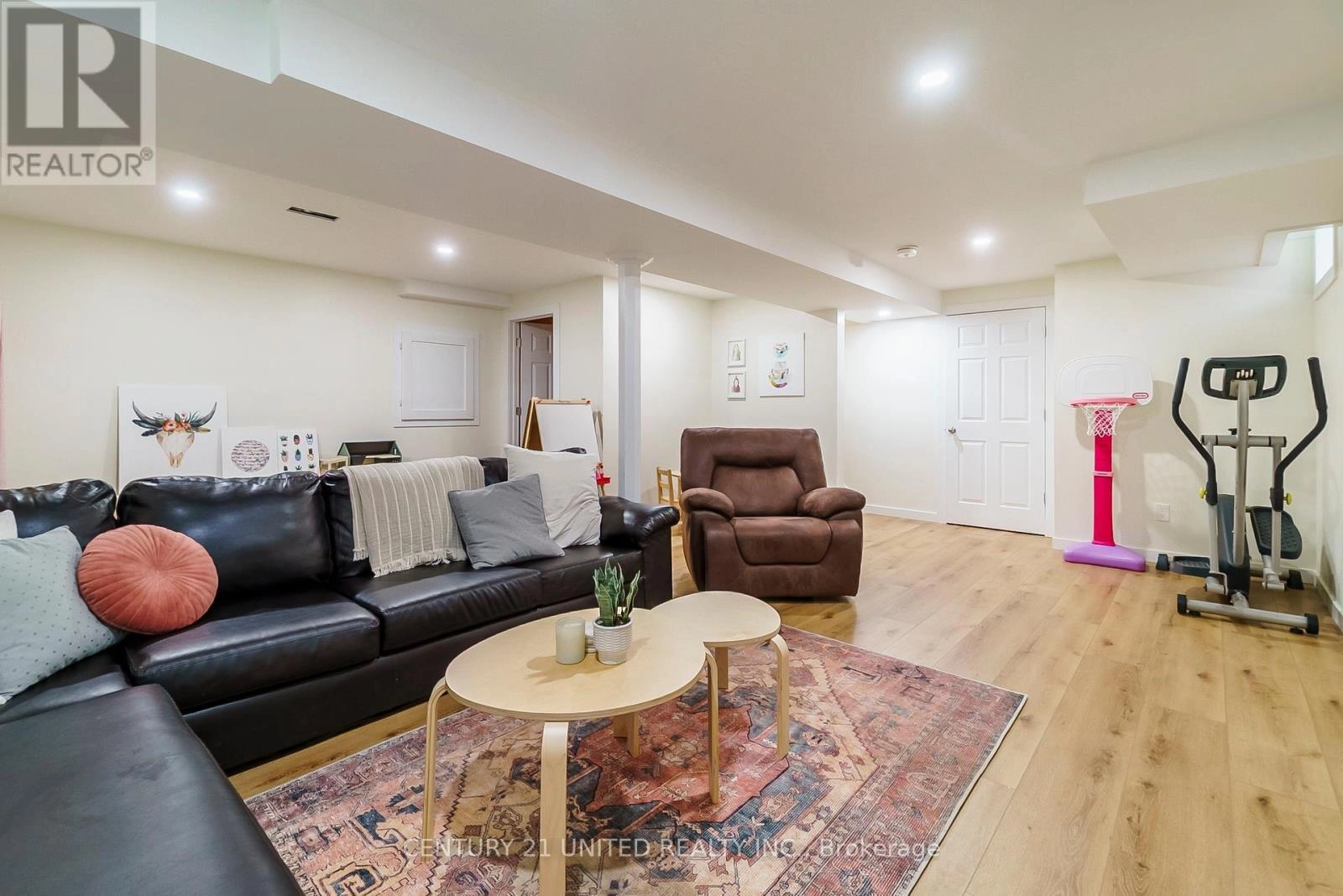 23 Veterans Road, Otonabee-South Monaghan, Ontario K9J 0K2 - Photo 38 - X12316979