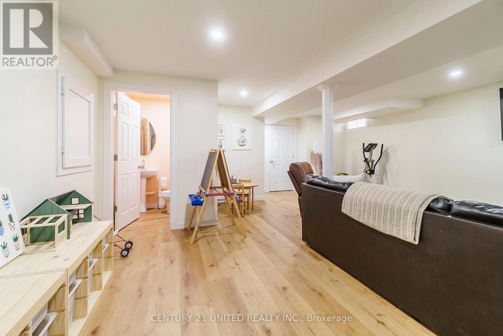 23 Veterans Road, Otonabee-South Monaghan, Ontario K9J 0K2 - Photo 41 - X12316979