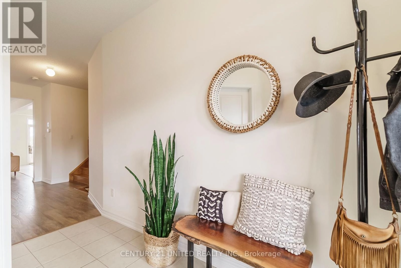 23 Veterans Road, Otonabee-South Monaghan, Ontario K9J 0K2 - Photo 5 - X12316979