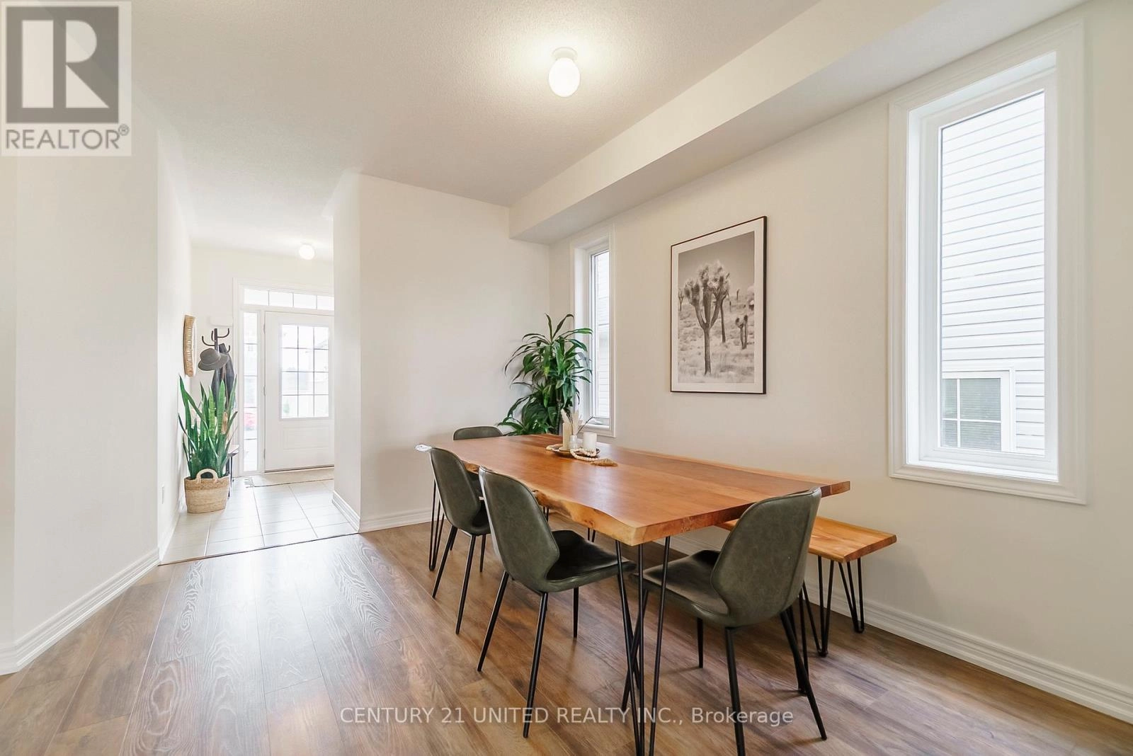 23 Veterans Road, Otonabee-South Monaghan, Ontario K9J 0K2 - Photo 8 - X12316979