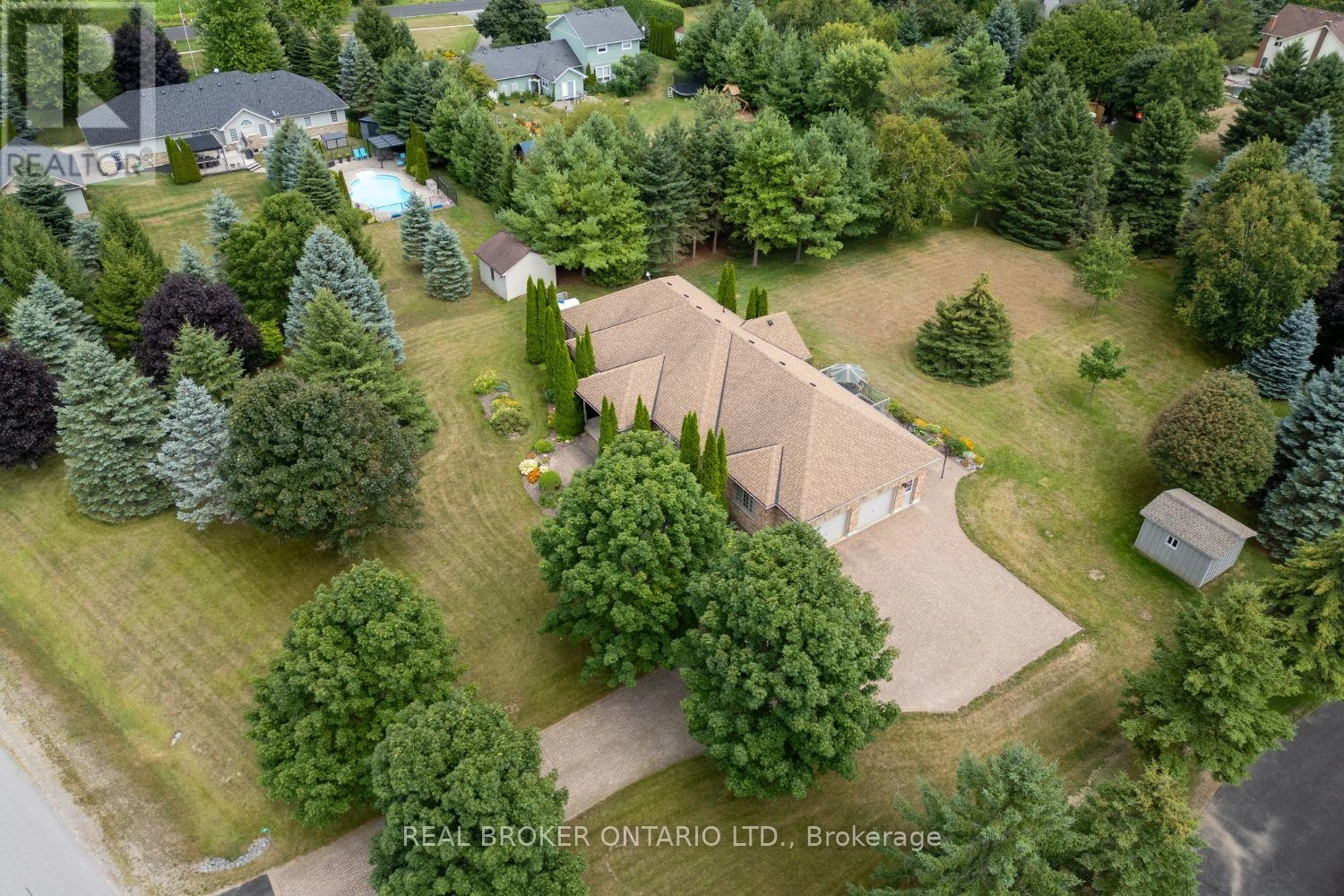 7 Virtue Court, Clarington, Ontario  L0B 1J0 - Photo 2 - E12317451