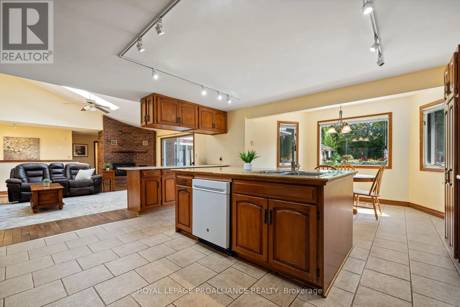 7 Brintnell Boulevard, Brighton, Ontario K0K 1H0 - Photo 18 - X12317595