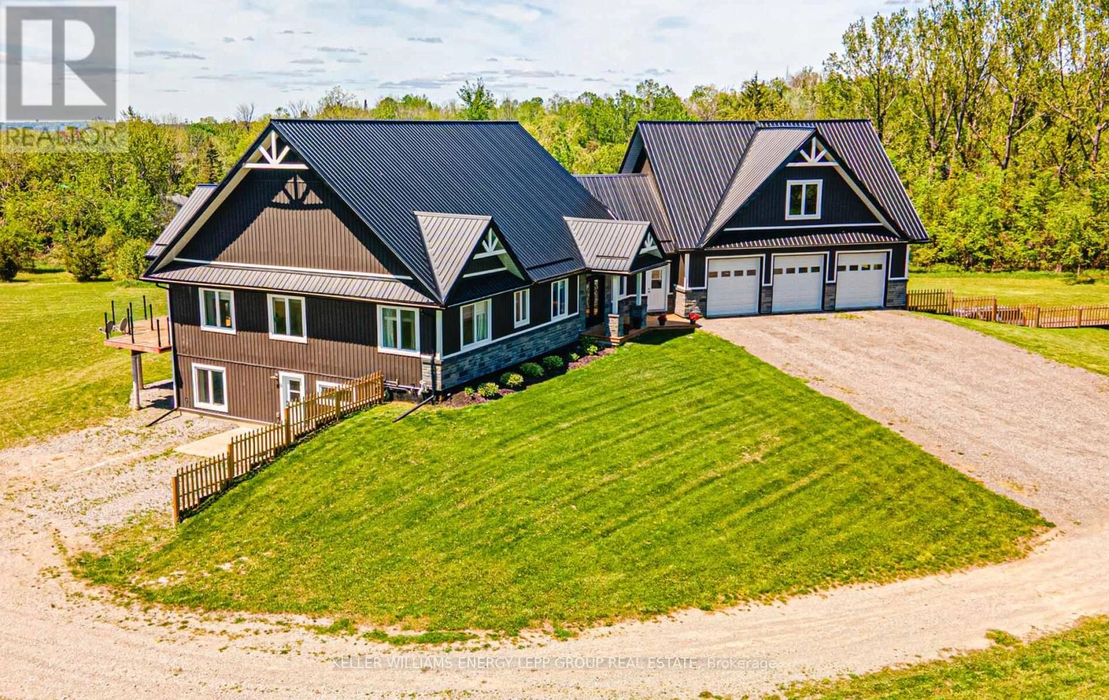 44 Ball Point Road, Kawartha Lakes, Ontario  K0M 2C0 - Photo 3 - X12317638