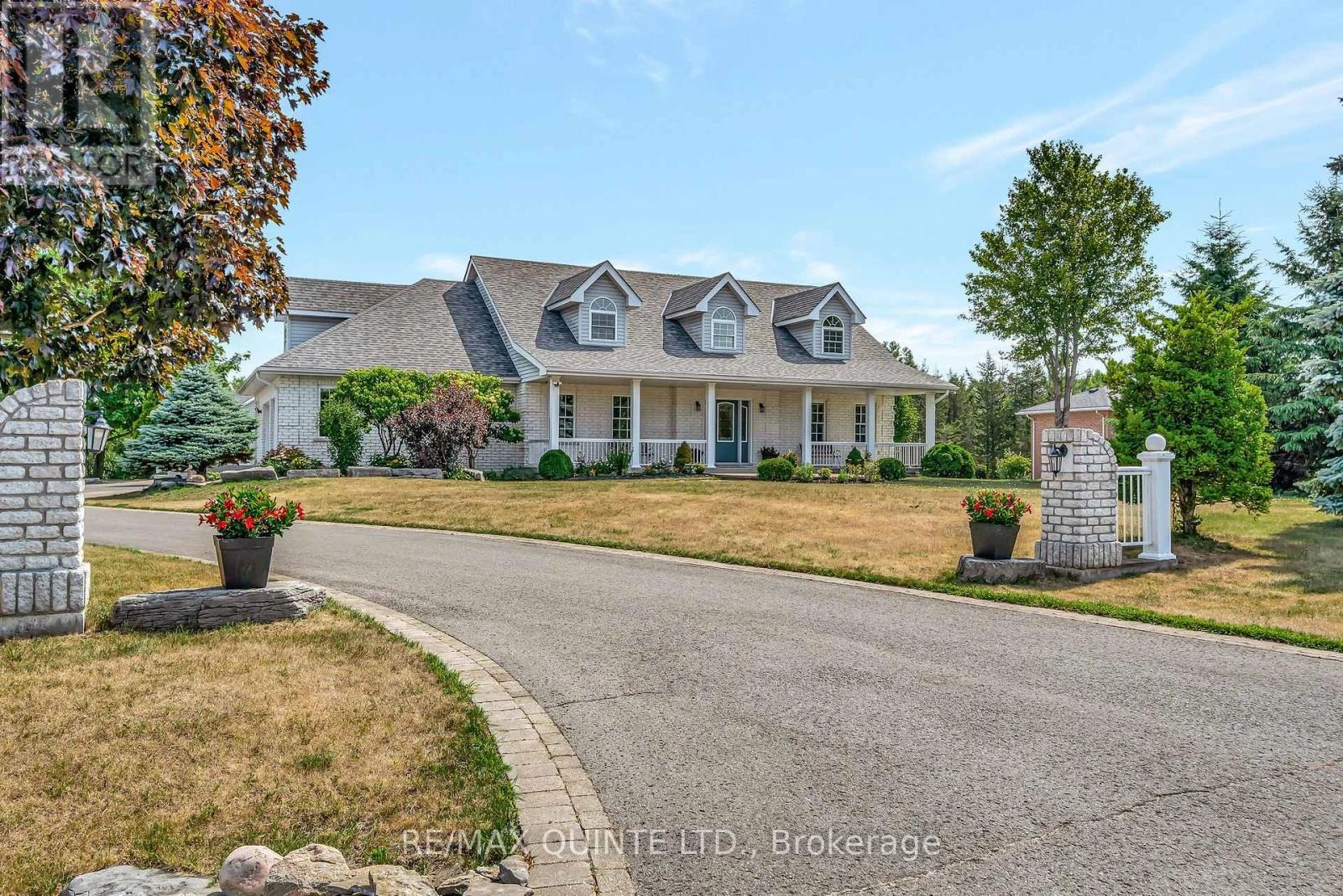 31 Bay Breeze Street, Prince Edward County, Ontario  K8N 0L4 - Photo 2 - X12317818