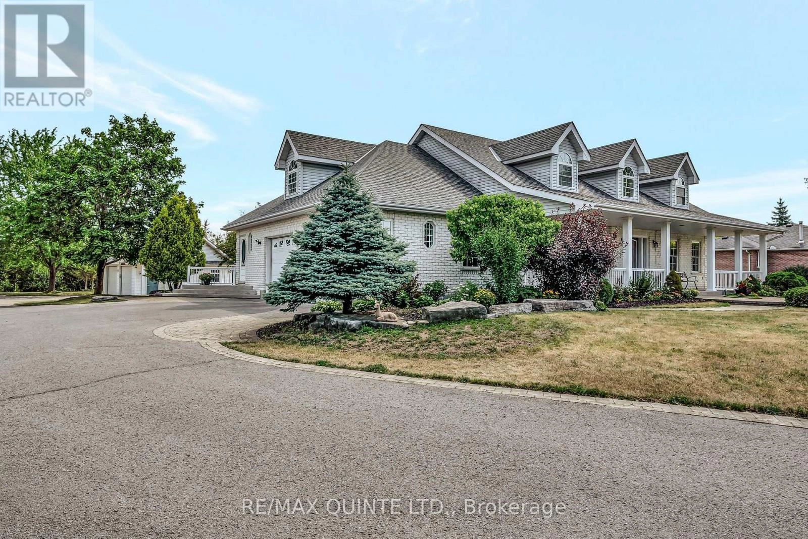 31 Bay Breeze Street, Prince Edward County, Ontario  K8N 0L4 - Photo 3 - X12317818