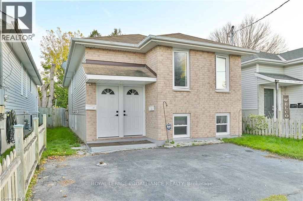 27b Metcalfe Street, Quinte West, Ontario  K8V 6S9 - Photo 1 - X12317999