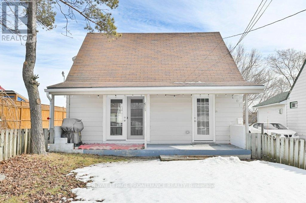 61 Delaney Street, Quinte West, Ontario  K8V 4L7 - Photo 3 - X12318247