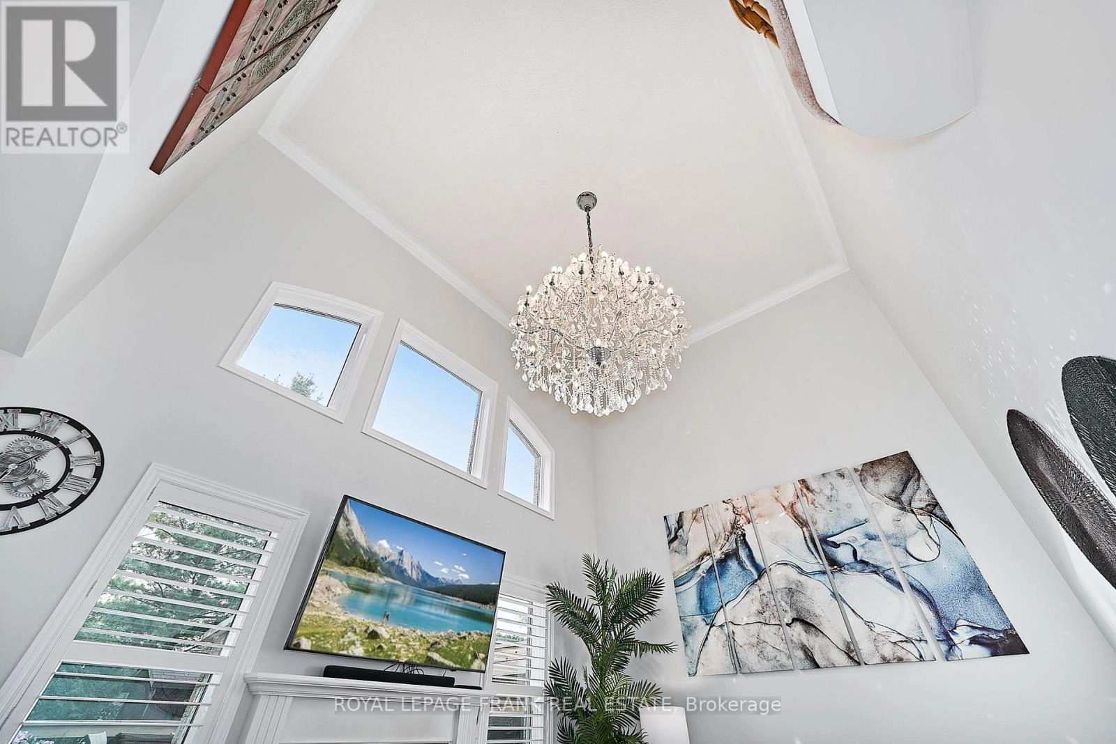 54 Gartshore Drive, Whitby, Ontario L1P 1N6 - Photo 21 - E12318304