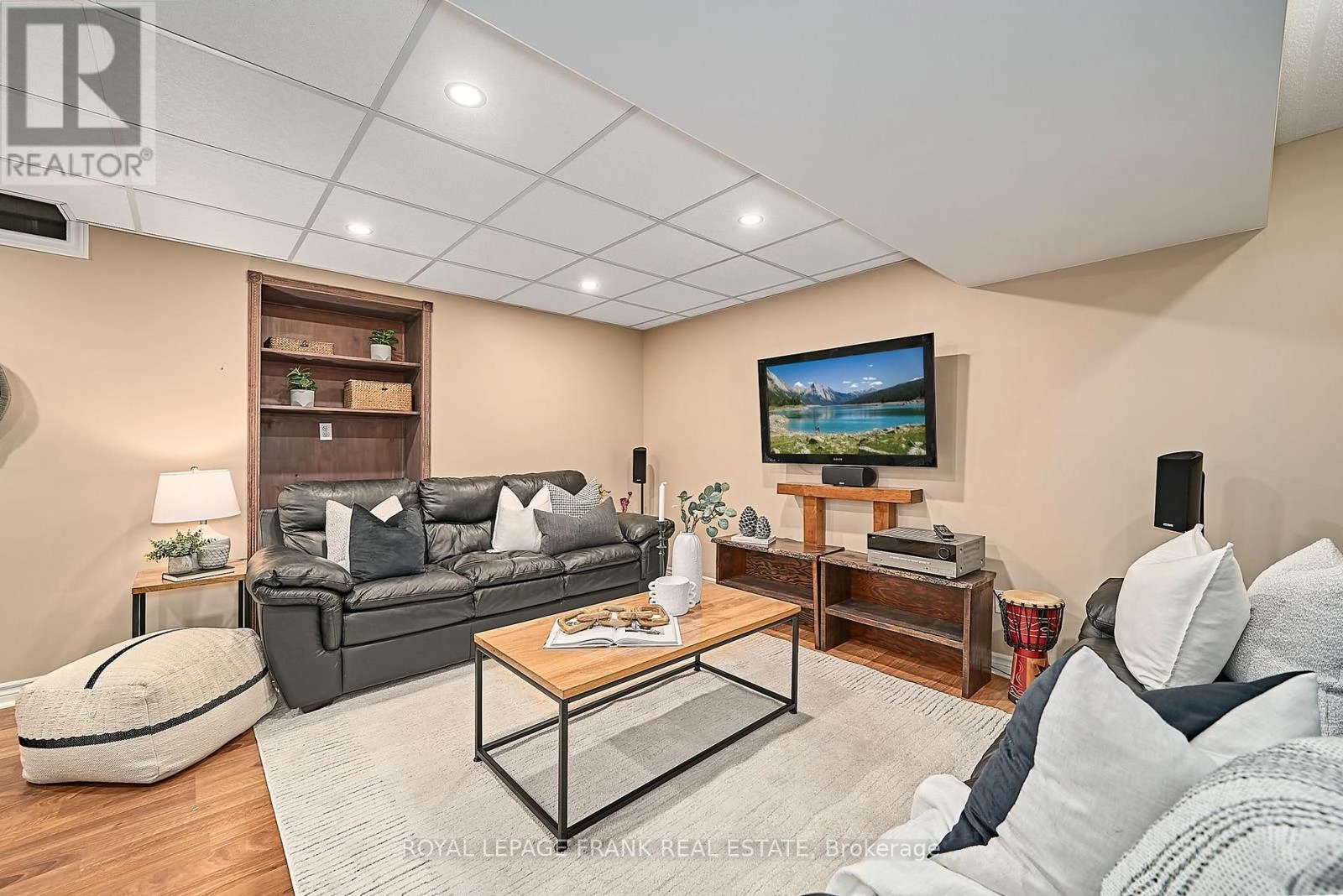 54 Gartshore Drive, Whitby, Ontario L1P 1N6 - Photo 33 - E12318304