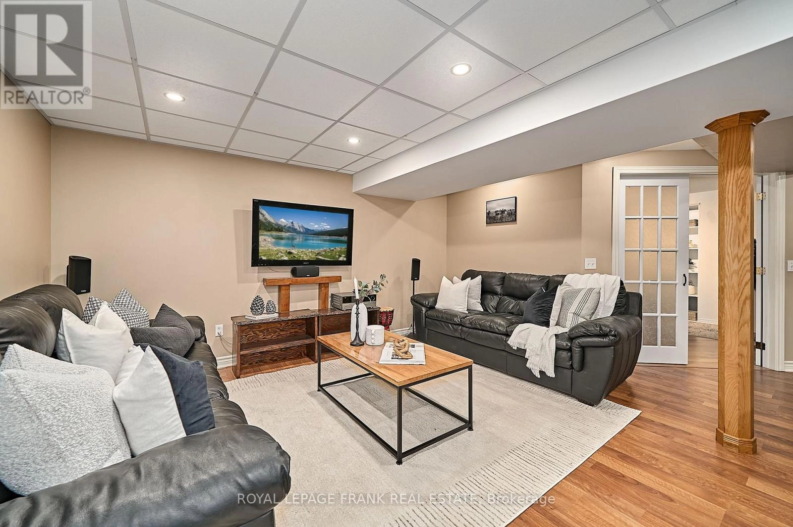 54 Gartshore Drive, Whitby, Ontario L1P 1N6 - Photo 34 - E12318304