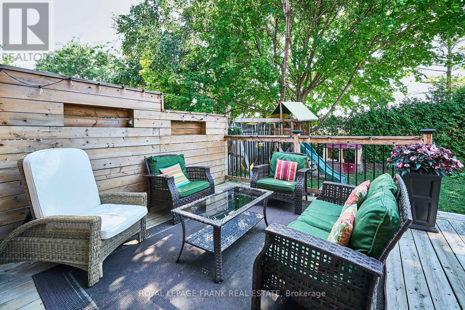 54 Gartshore Drive, Whitby, Ontario L1P 1N6 - Photo 38 - E12318304