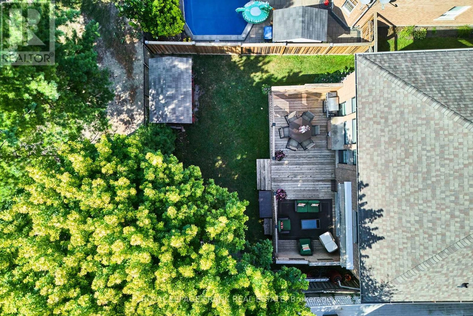 54 Gartshore Drive, Whitby, Ontario L1P 1N6 - Photo 44 - E12318304