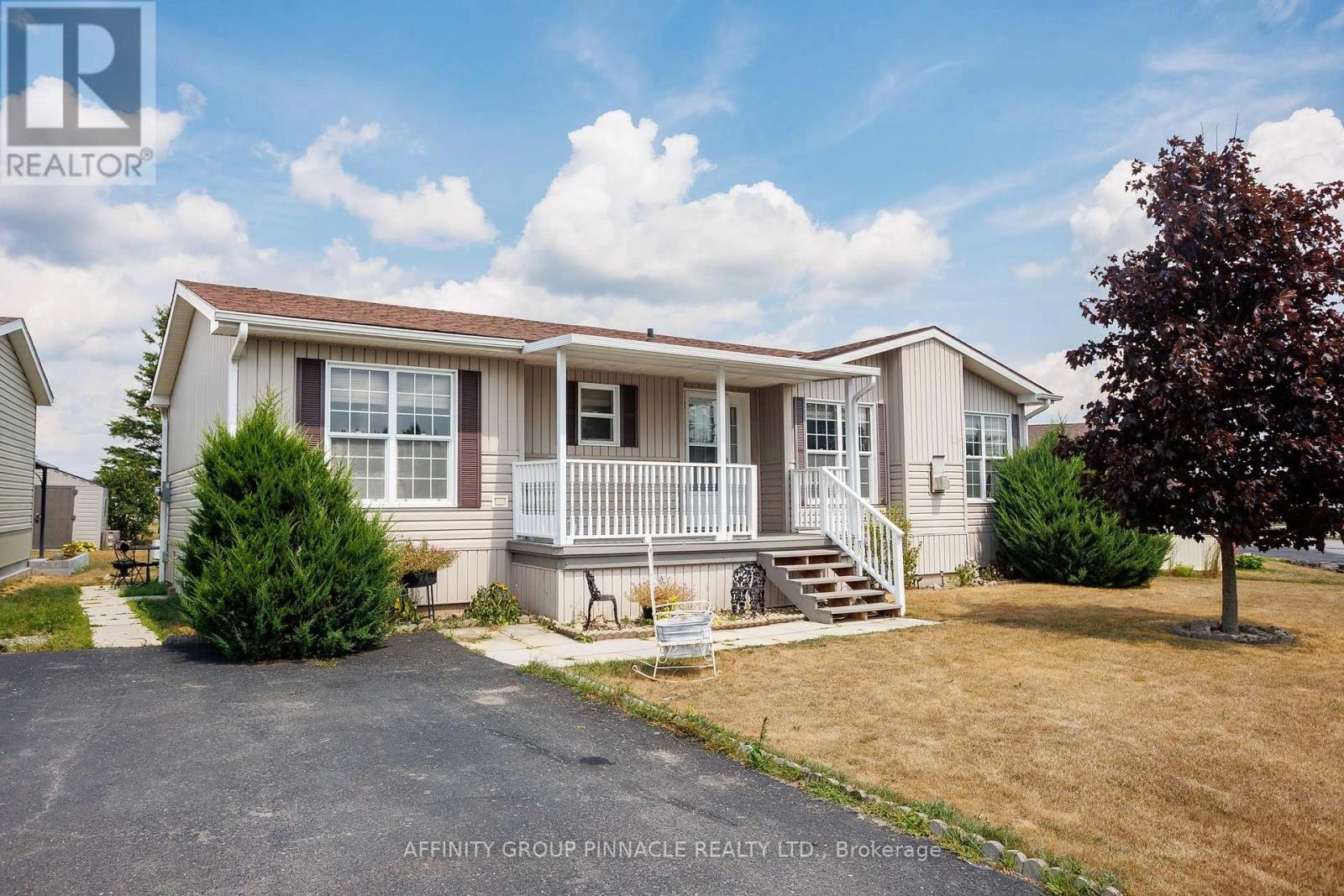 20 Creekside Circle, Kawartha Lakes, Ontario  K0M 1L0 - Photo 2 - X12319073