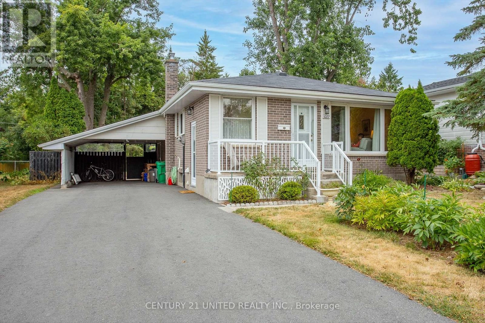 1087 Barnardo Avenue, Peterborough North, Ontario  K9H 5W9 - Photo 2 - X12319907