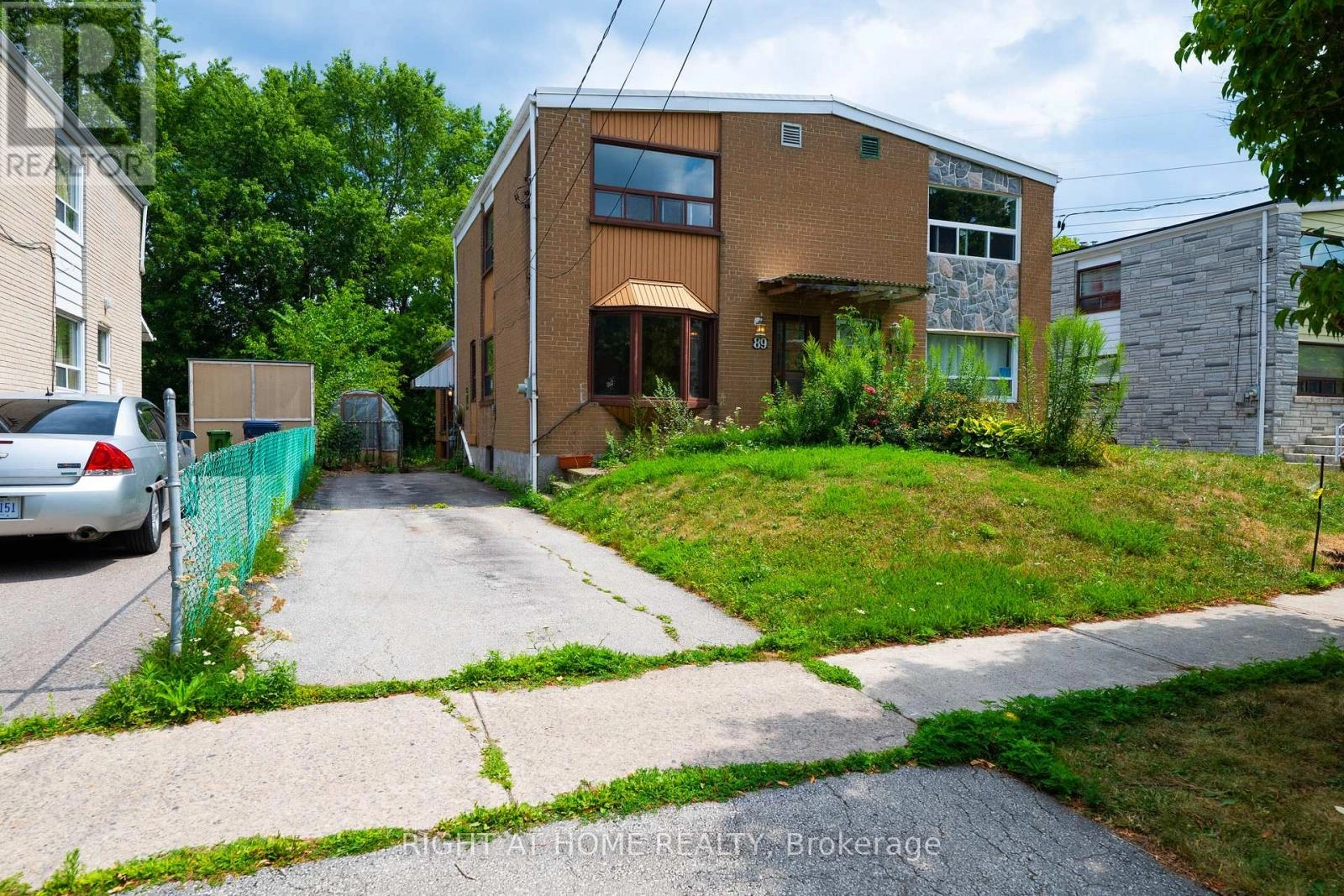 89 Chelwood Road, Toronto, Ontario  L1H 1C7 - Photo 1 - E12320079