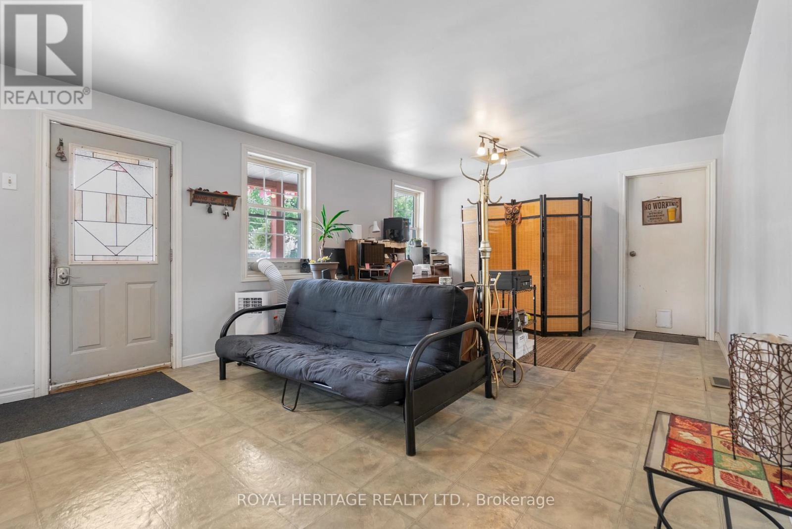 1984 Sturgeon Road, Kawartha Lakes, Ontario  K0M 1L0 - Photo 5 - X12320005