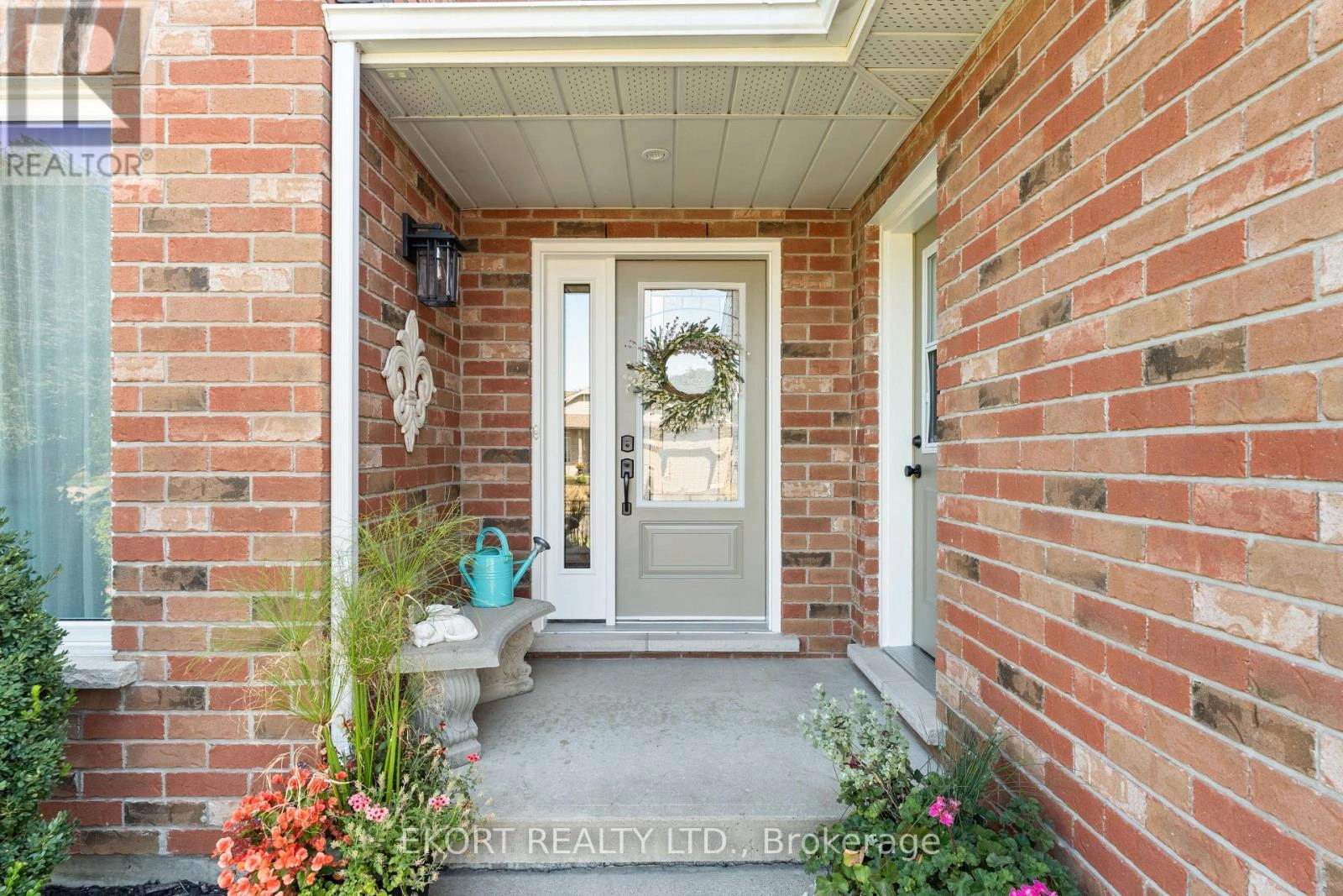 9 Huron Lane, Belleville, Ontario  K8N 5Y5 - Photo 3 - X12321843