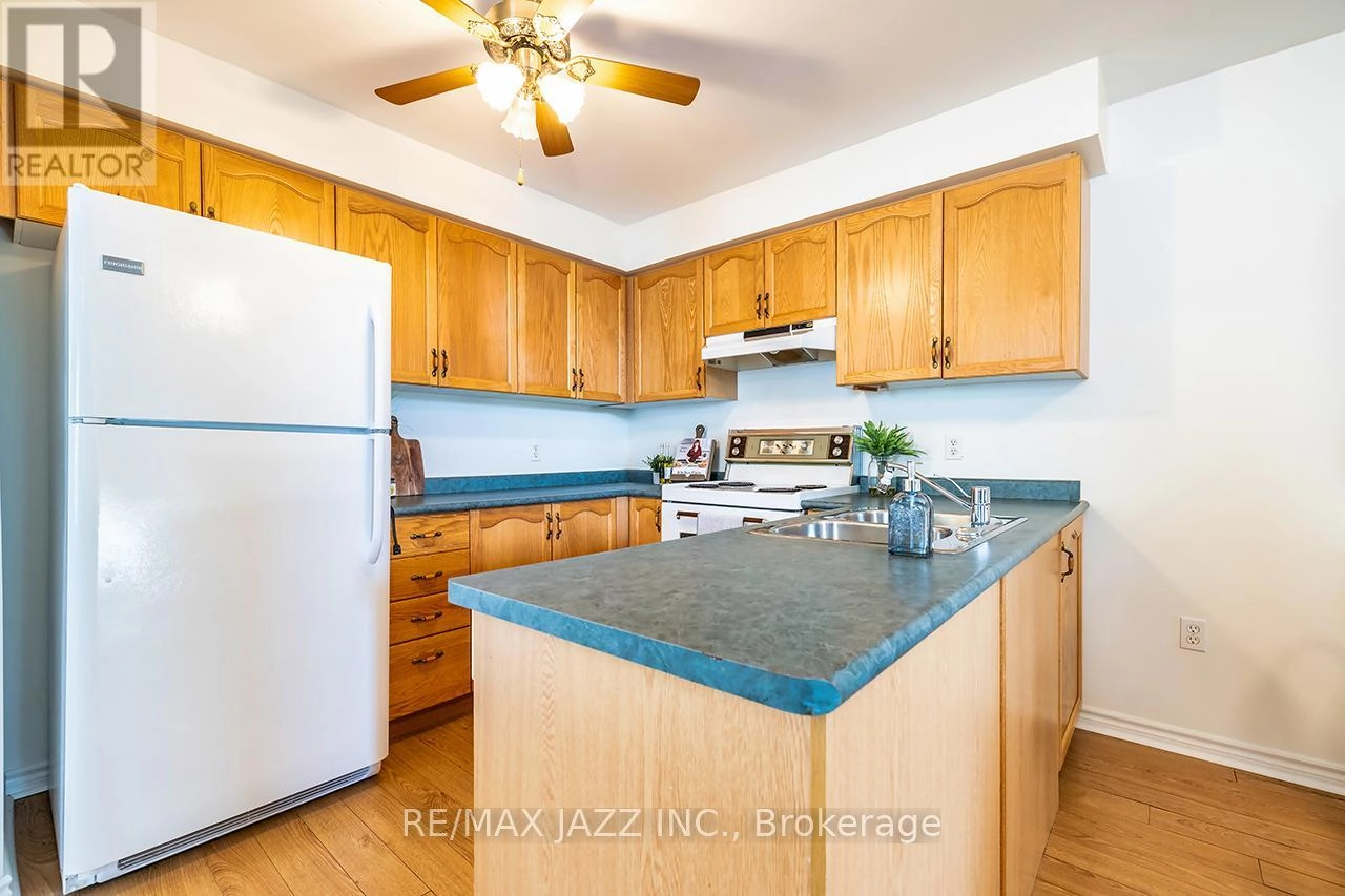 851 Grandview Street N, Oshawa, Ontario L1K 2E2 - Photo 18 - E12321917