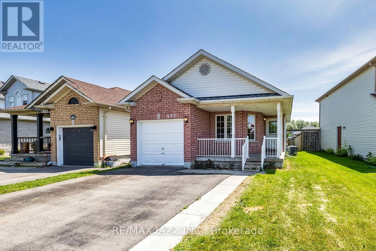 851 Grandview Street N, Oshawa, Ontario L1K 2E2 - Photo 4 - E12321917