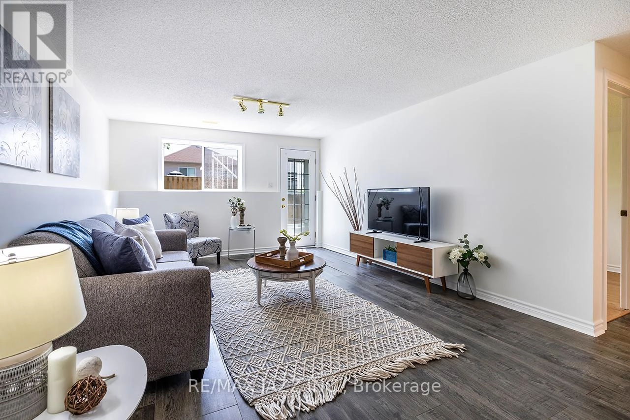 851 Grandview Street N, Oshawa, Ontario L1K 2E2 - Photo 9 - E12321917