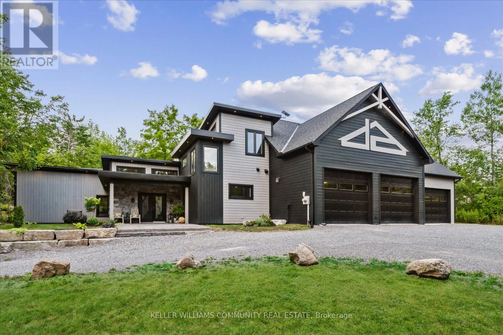 33 Laplantes Road, Trent Lakes, Ontario  K0L 1J0 - Photo 1 - X12323009