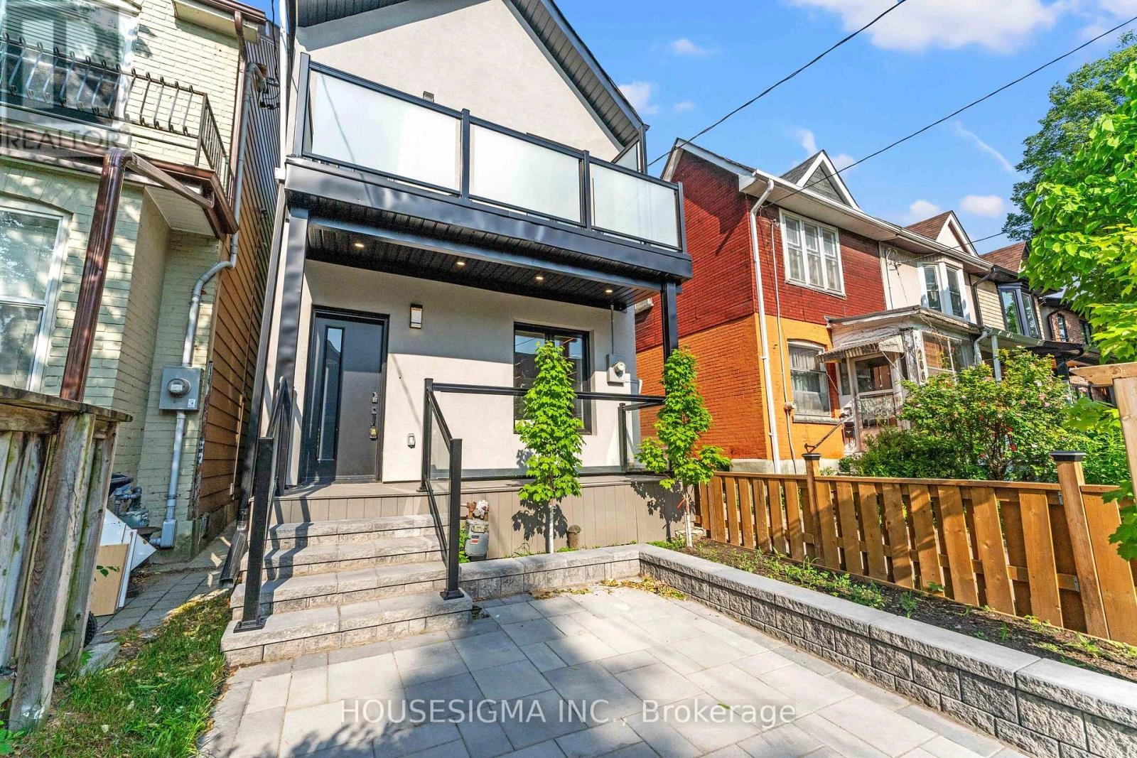 204 Franklin Avenue, Toronto, Ontario  M6P 3Z3 - Photo 2 - W12323626
