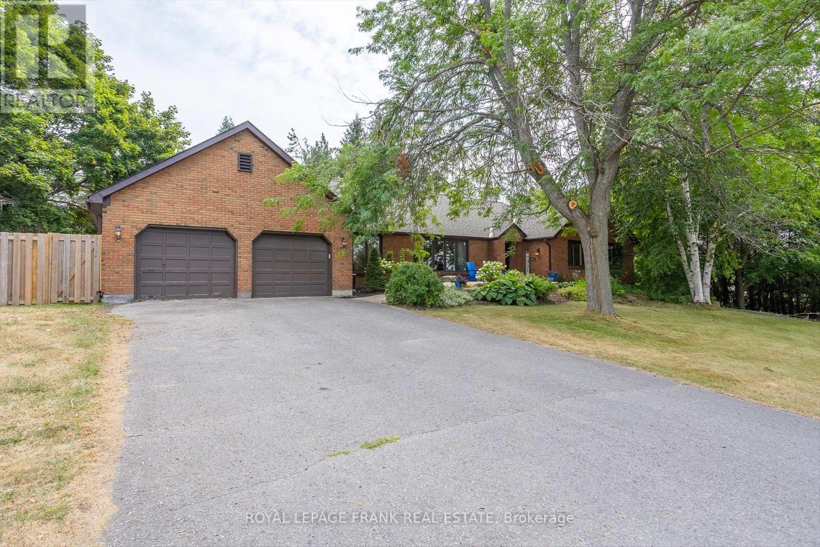 1887 Campbell Avenue, Cavan Monaghan, Ontario  K9J 0E5 - Photo 2 - X12324081