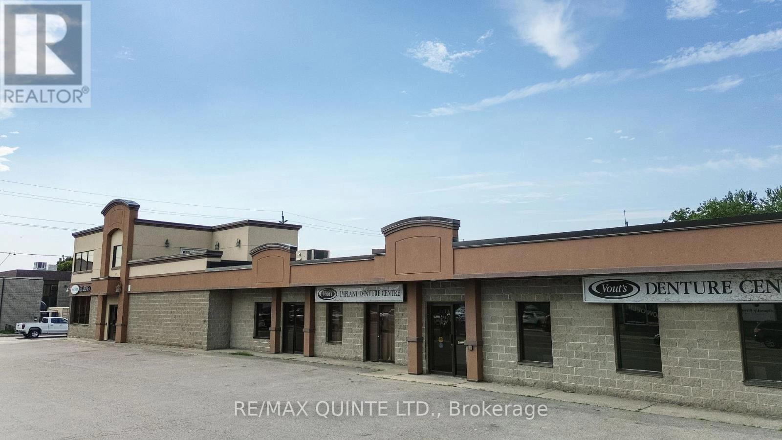 B - 66 Dundas Street E, Belleville, Ontario  K8N 1C1 - Photo 1 - X12324772