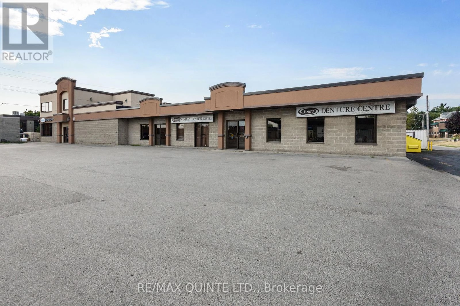 B - 66 Dundas Street E, Belleville, Ontario  K8N 1C1 - Photo 2 - X12324772