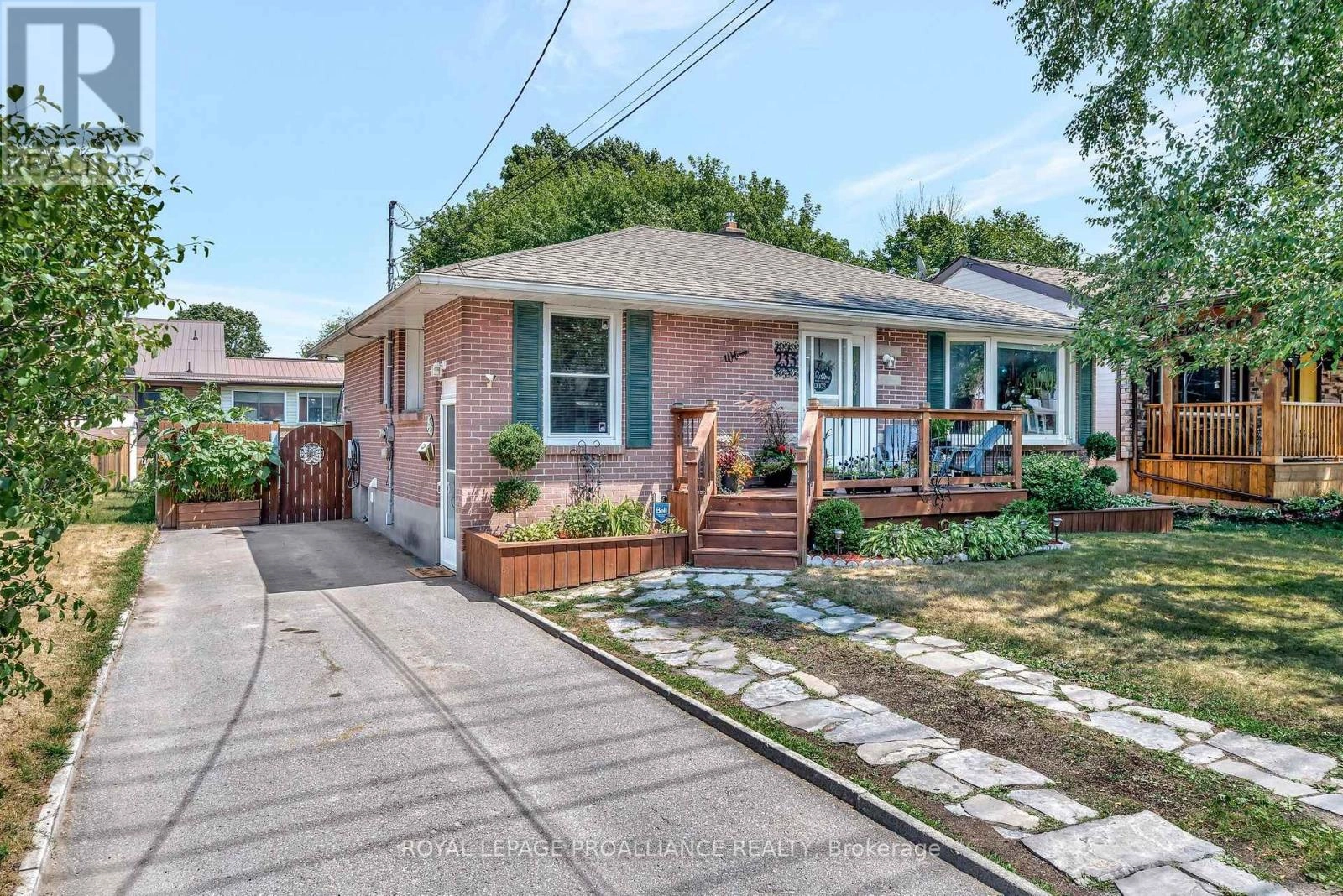 235 Farley Avenue, Belleville, Ontario  K8N 4L7 - Photo 1 - X12325014