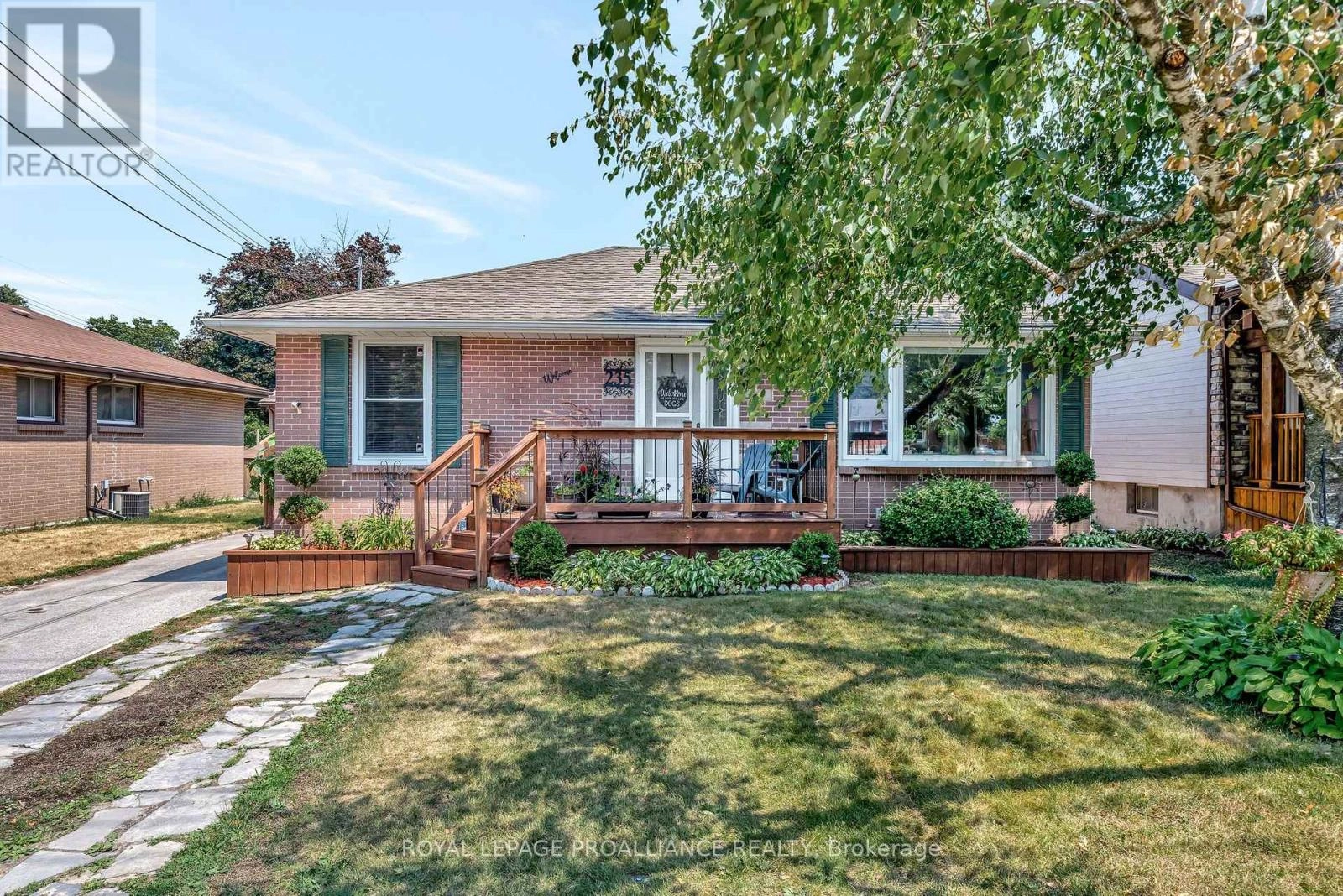 235 Farley Avenue, Belleville, Ontario  K8N 4L7 - Photo 3 - X12325014