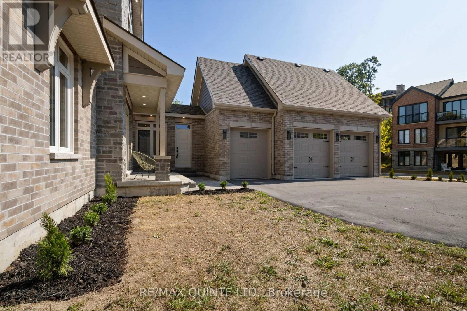 125 Villeneuve Drive, Prince Edward County, Ontario  K0K 2T0 - Photo 2 - X12325495