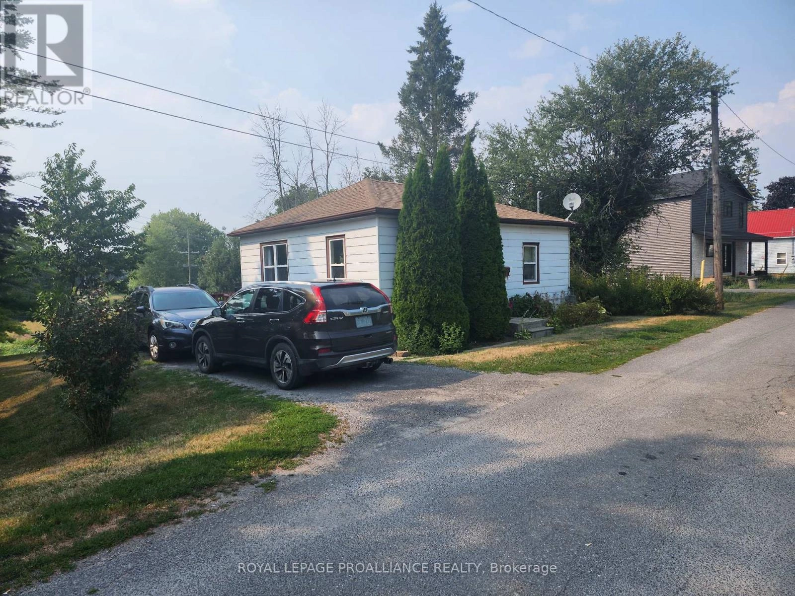 381 Huffman Street, Greater Napanee, Ontario  K7R 1A8 - Photo 3 - X12320507