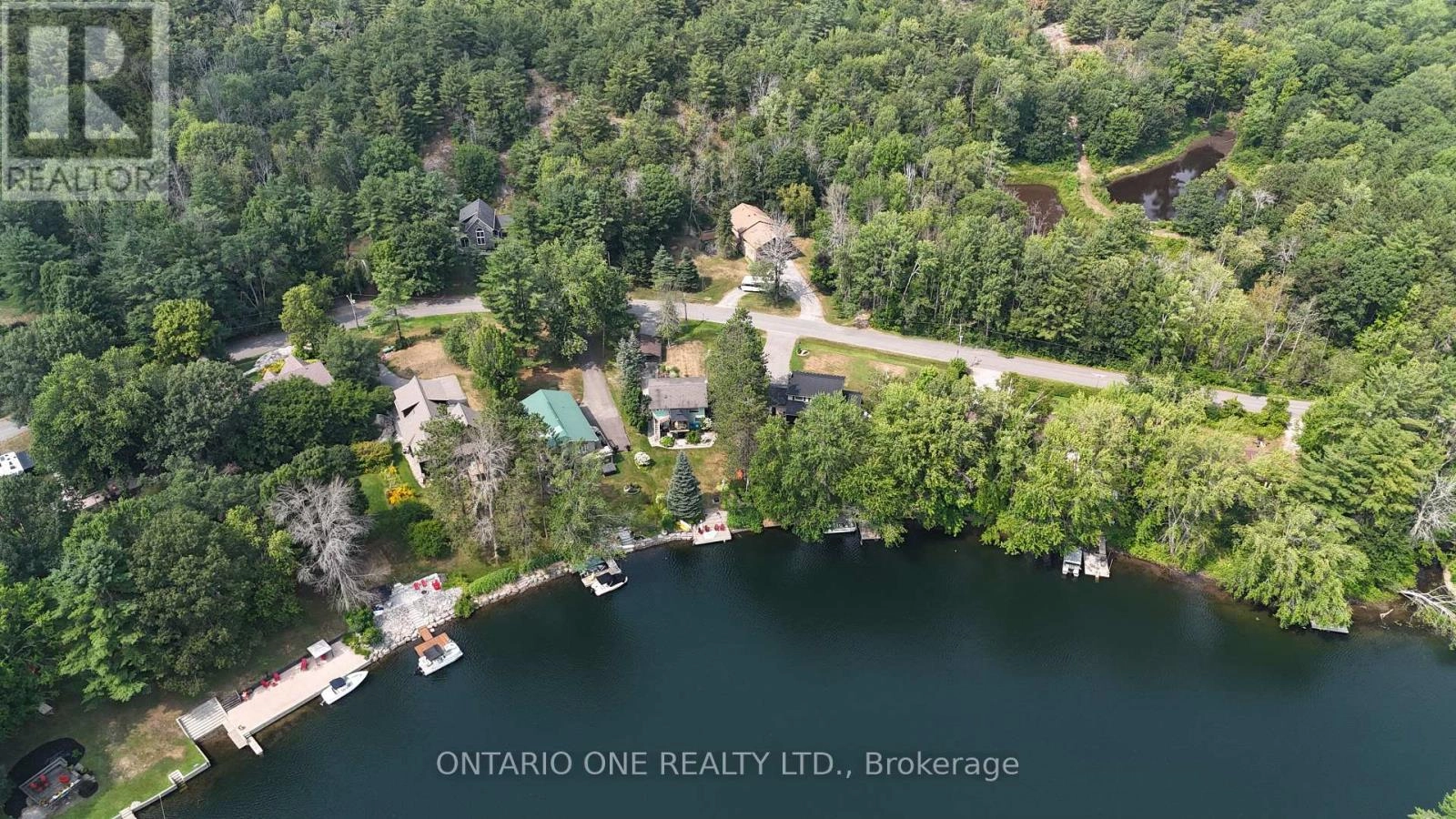 1045 Cowbell Lane, Gravenhurst, Ontario  P0E 1N0 - Photo 2 - X12326453