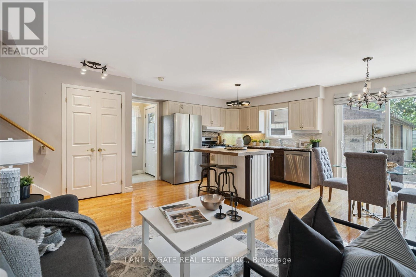 148 Pine Street, Whitby, Ontario L1N 3X2 - Photo 14 - E12325425