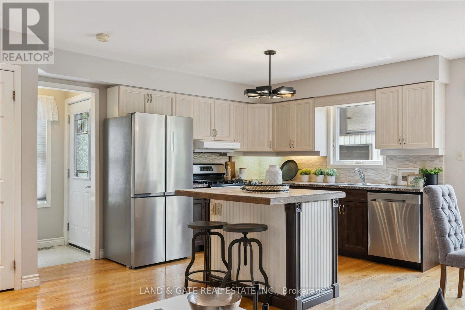 148 Pine Street, Whitby, Ontario L1N 3X2 - Photo 15 - E12325425