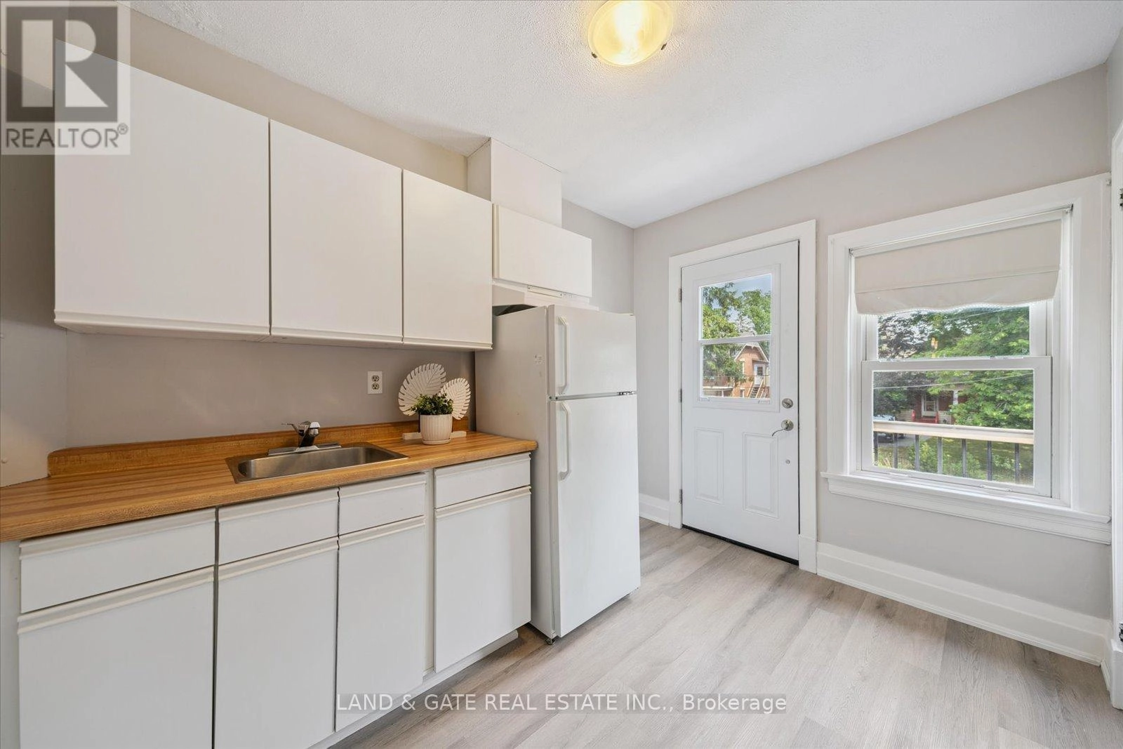 148 Pine Street, Whitby, Ontario L1N 3X2 - Photo 27 - E12325425